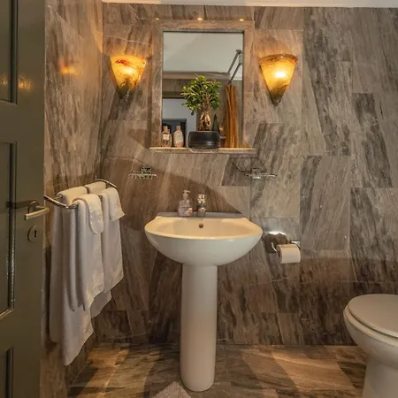 Anthos Caldera Apartment *